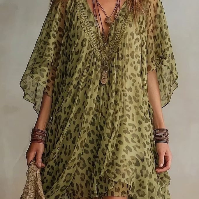 Vestido de chiffon con estampado de leopardo, de corte amplio y fluido, escote en V