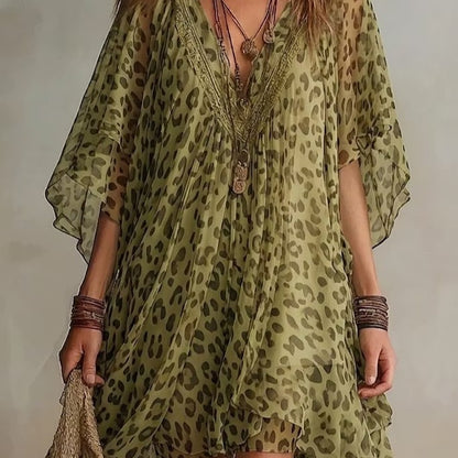 Vestido de chiffon con estampado de leopardo, de corte amplio y fluido, escote en V