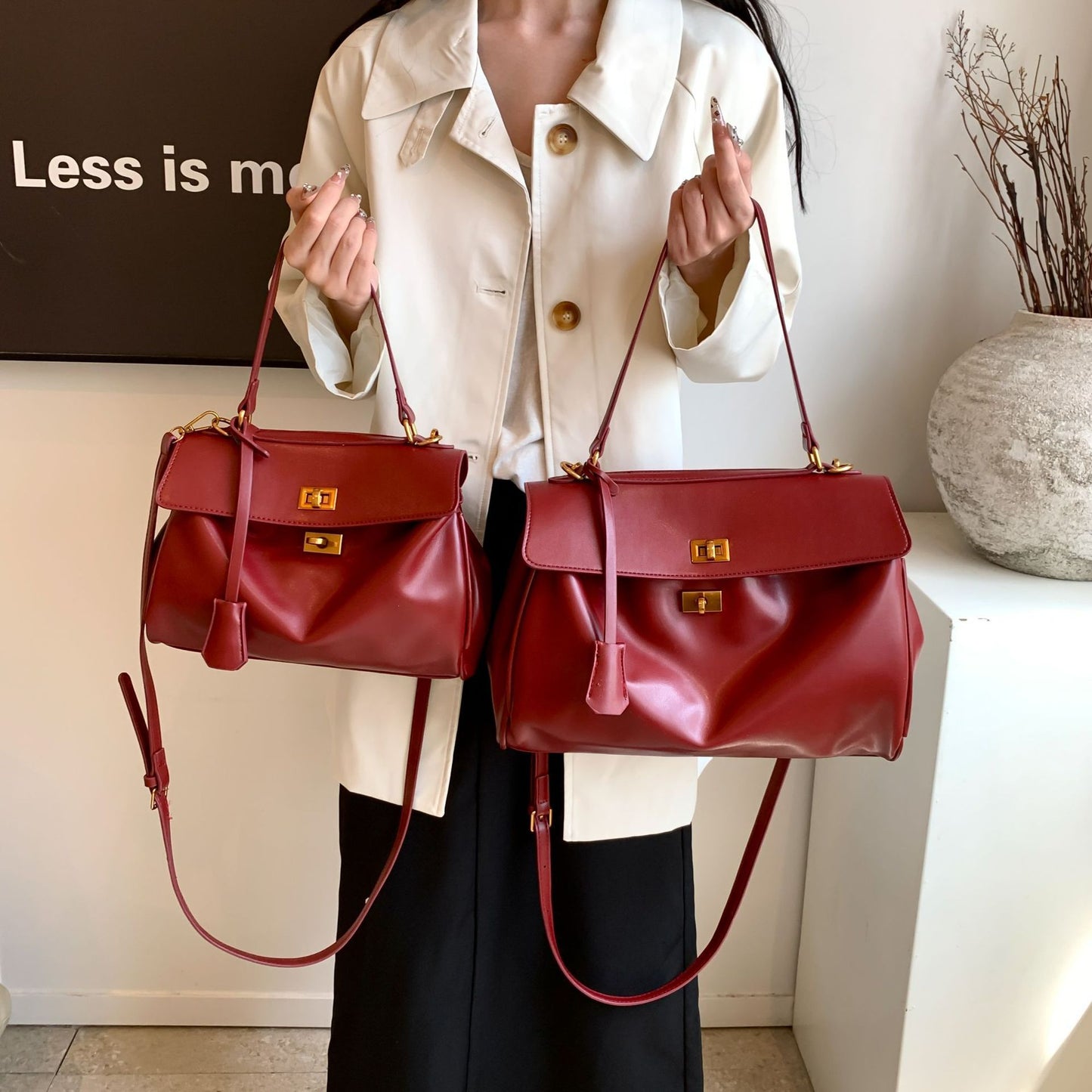 Vintage Style Large Capacity Tote Bag