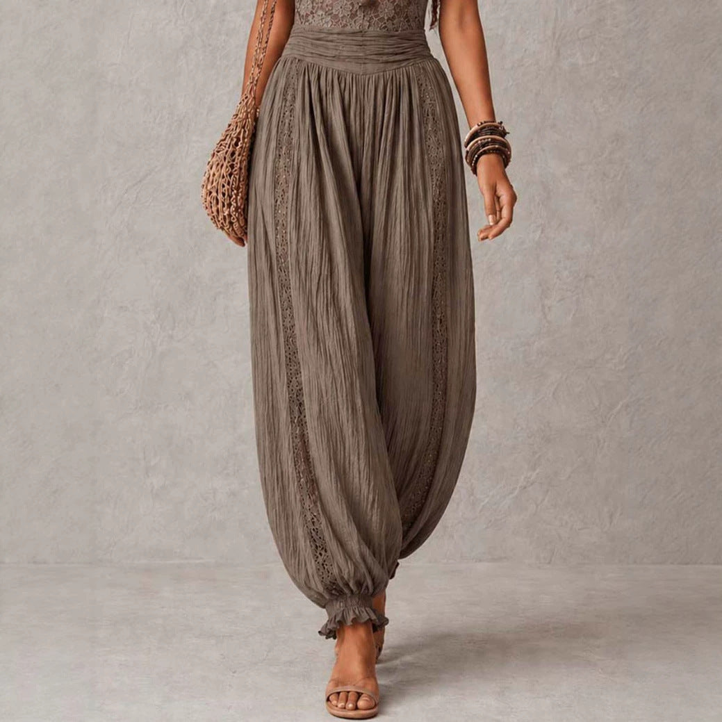 Conjunto de bandeau de encaje gris y pantalones harem de algod�n plisados
