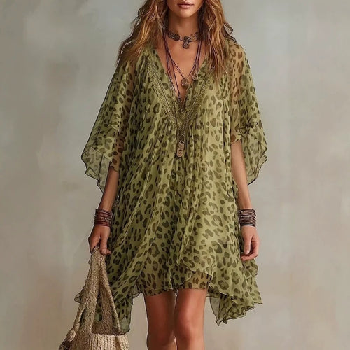 Vestido de chiffon con estampado de leopardo, de corte amplio y fluido, escote en V