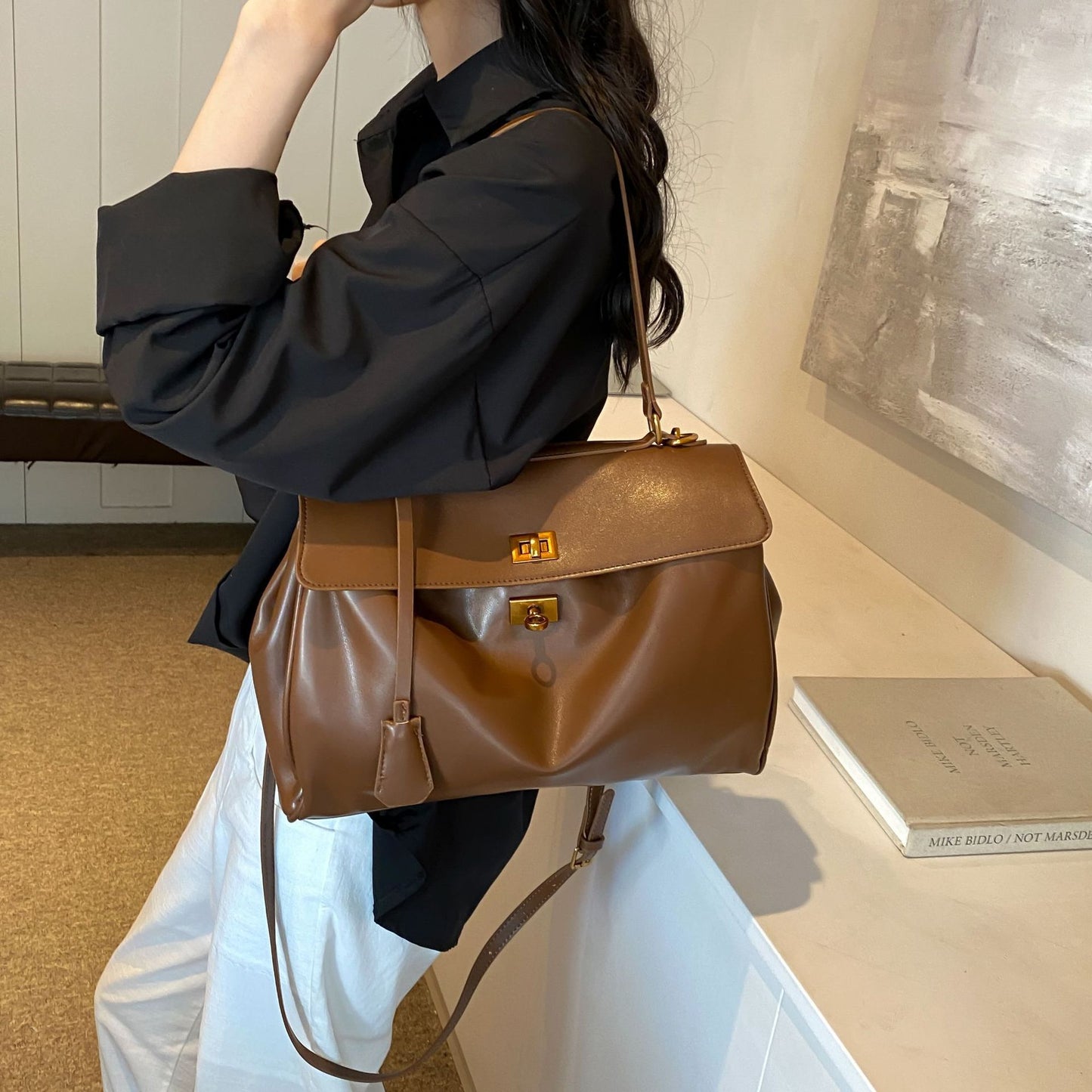 Vintage Style Large Capacity Tote Bag