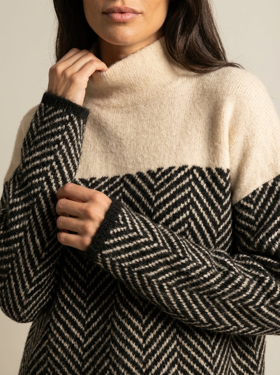Nora - Jersey Elegante de Cuello Alto