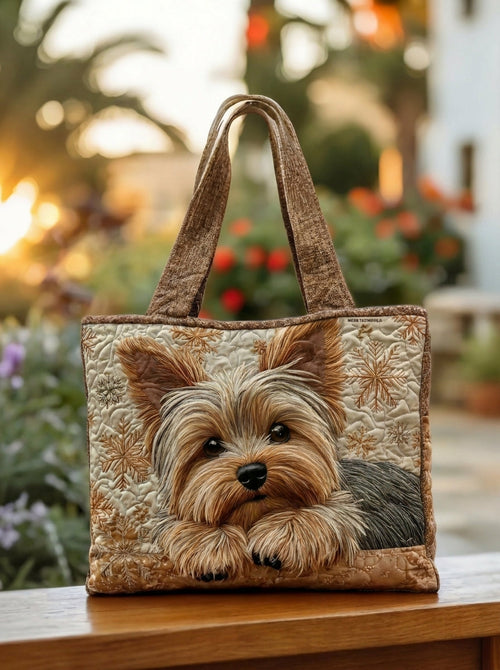 Bolso Artesanal Acolchado “Yorkie Brillante”