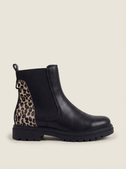 Chelsea Botas Negras – Detalle Leopardo