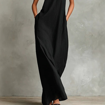 Vestido largo negro minimalista